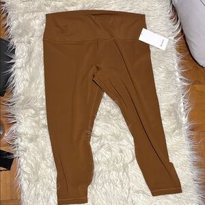 lululemon athletica Women’s Brown Leggings Capri Sz 20
